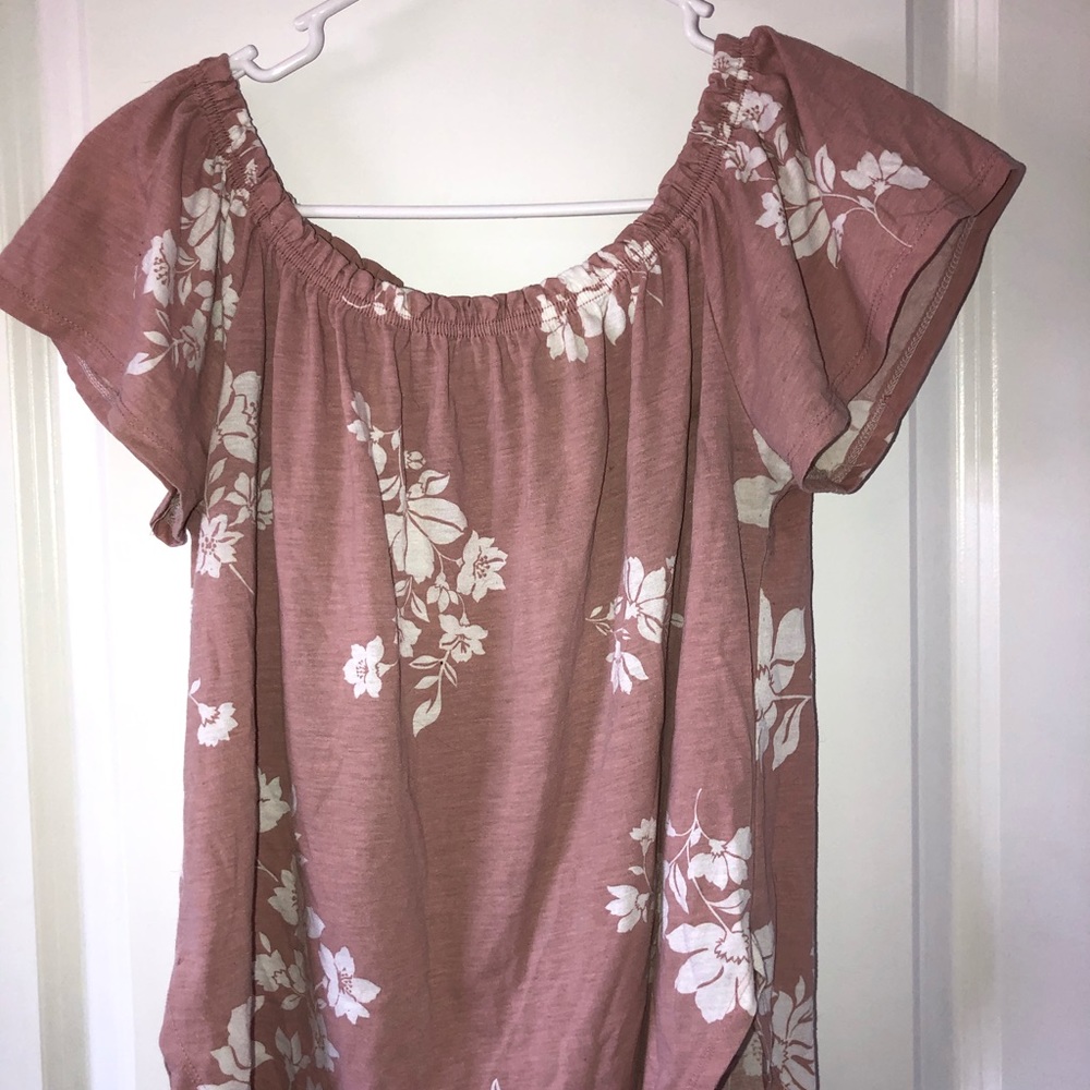 Off the shoulder